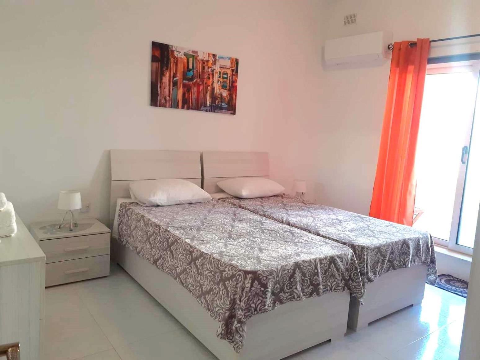 Nr41 Holiday Apartment - Close To Village Centre, Promenade, Shops & Restaurants Marsaxlokk Exteriör bild