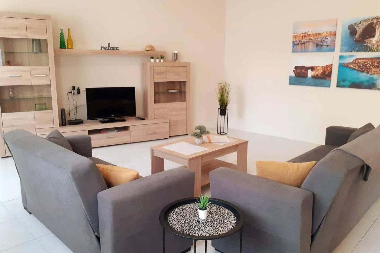 Nr41 Holiday Apartment - Close To Village Centre, Promenade, Shops & Restaurants Marsaxlokk Exteriör bild