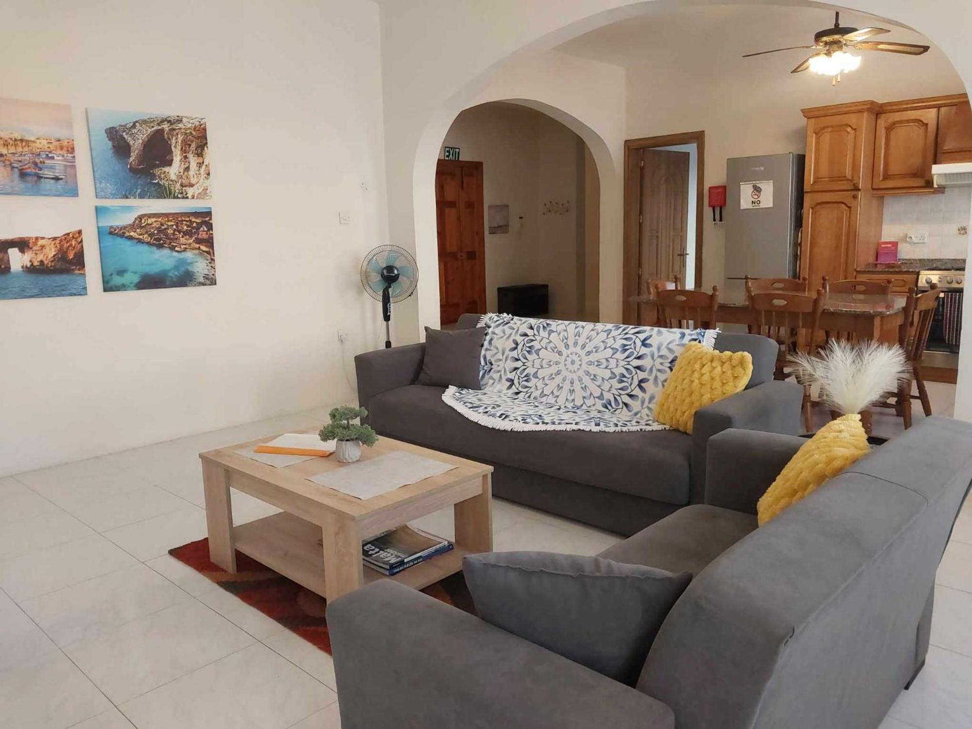 Nr41 Holiday Apartment - Close To Village Centre, Promenade, Shops & Restaurants Marsaxlokk Exteriör bild