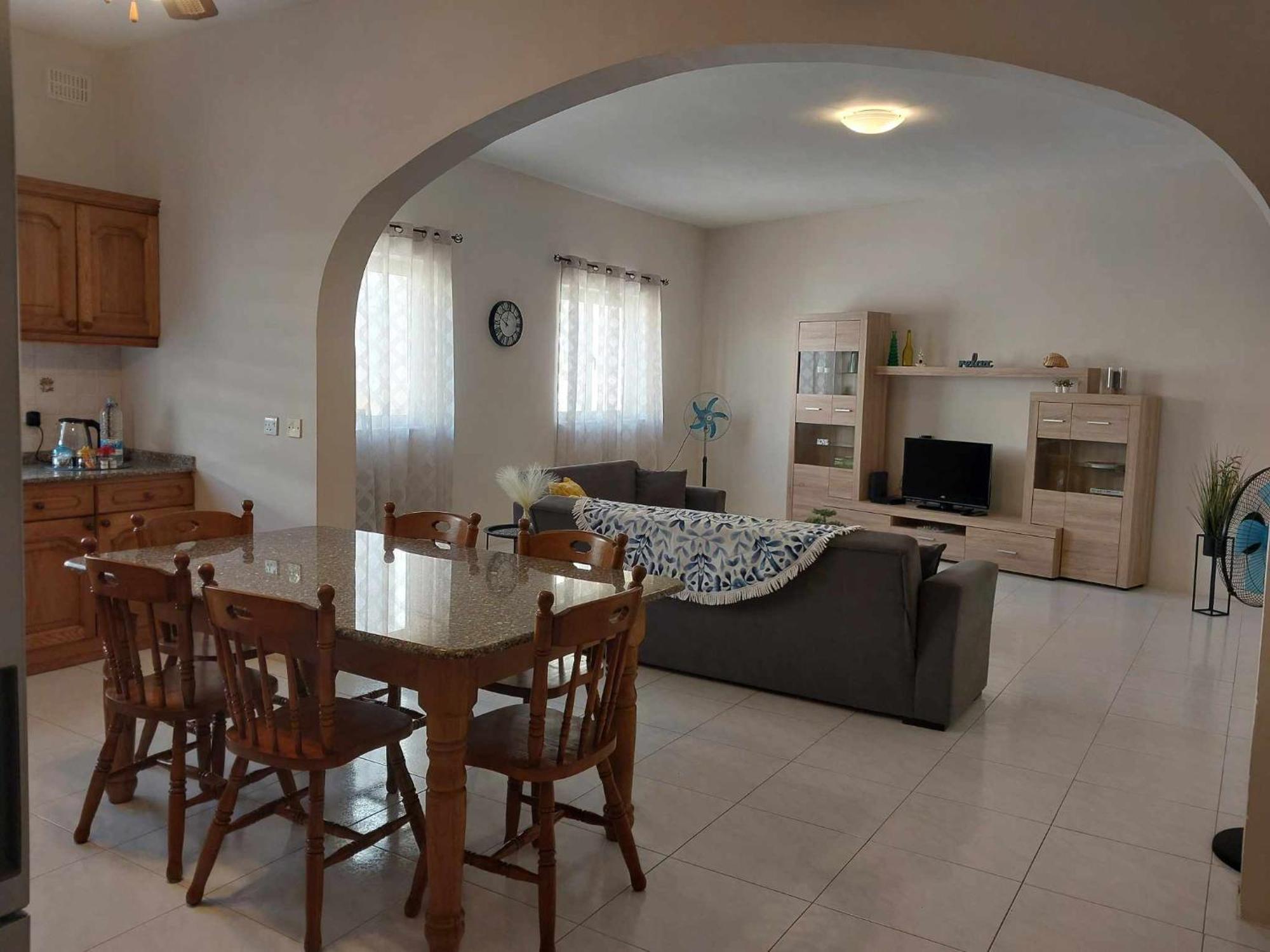 Nr41 Holiday Apartment - Close To Village Centre, Promenade, Shops & Restaurants Marsaxlokk Exteriör bild